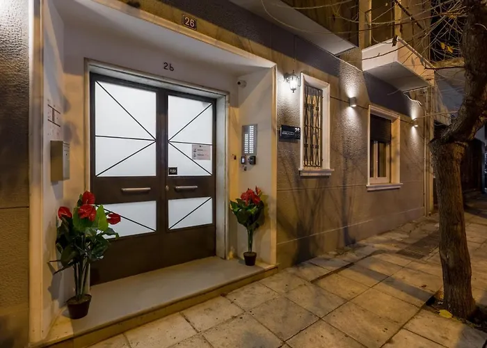 Homely Apartments By Athens Stay